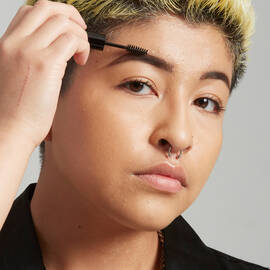 Dip, Shape, Go! Longwear Eyebrow Pomade