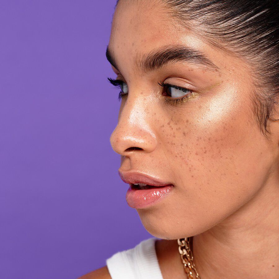 Born To Glow! Naturally Radiant Foundation