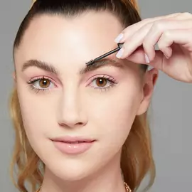 The Brow Glue Instant Brow Styler
