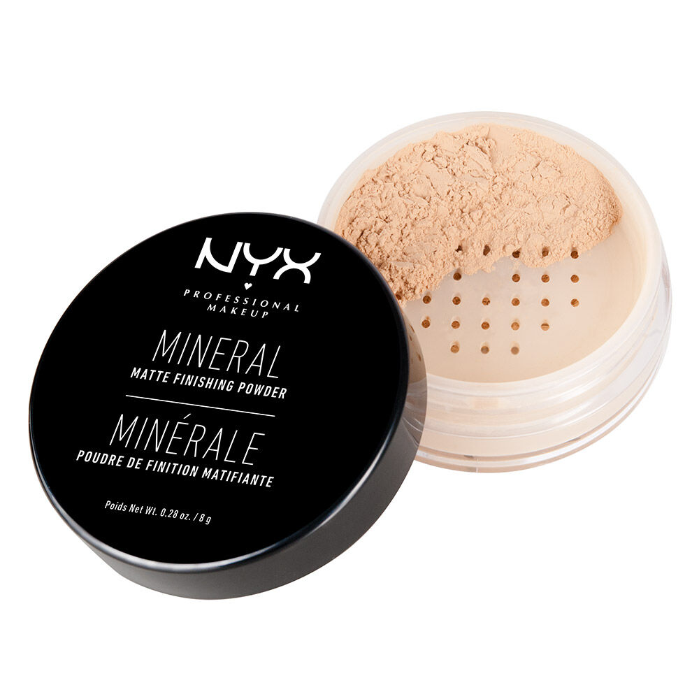 NYX Professional Makeup Mineral Finishing Powder in Light/Medium
